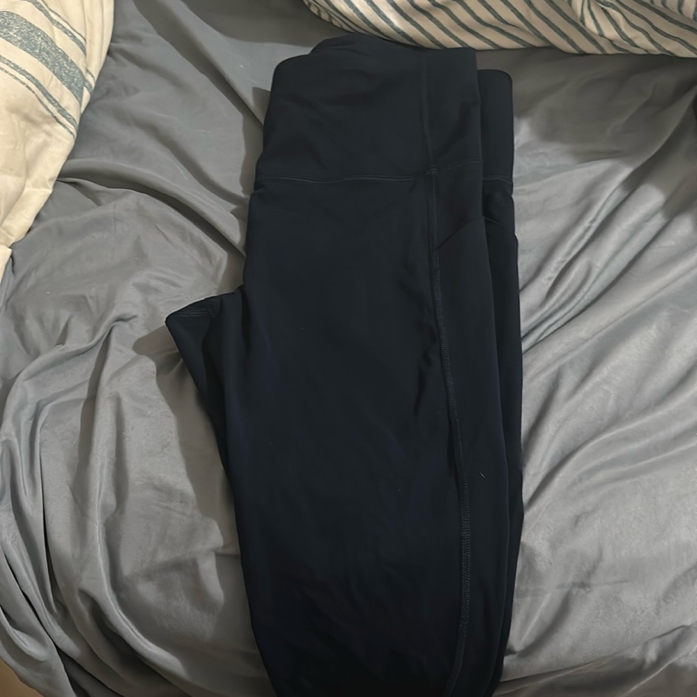 navy lulu leggings